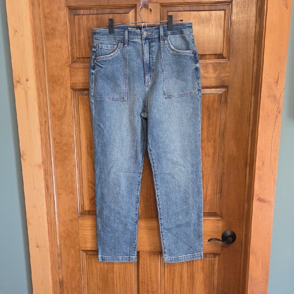 NWT Torrid High-Rise Straight Classic Denim Jeans Size 14R
